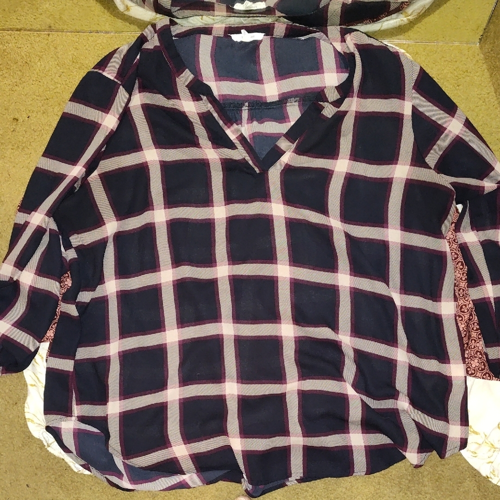 Maurices Blue and Pink Boxy Blouse with Notched Collar